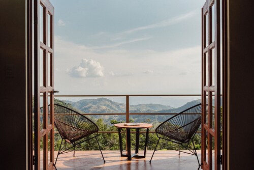 Valle Escondido Nature Reserve Hotel & Farm
