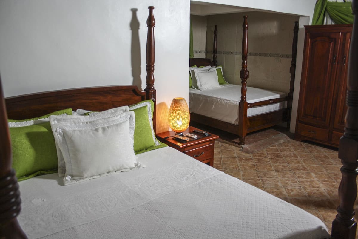 Deluxe Room With Two Beds