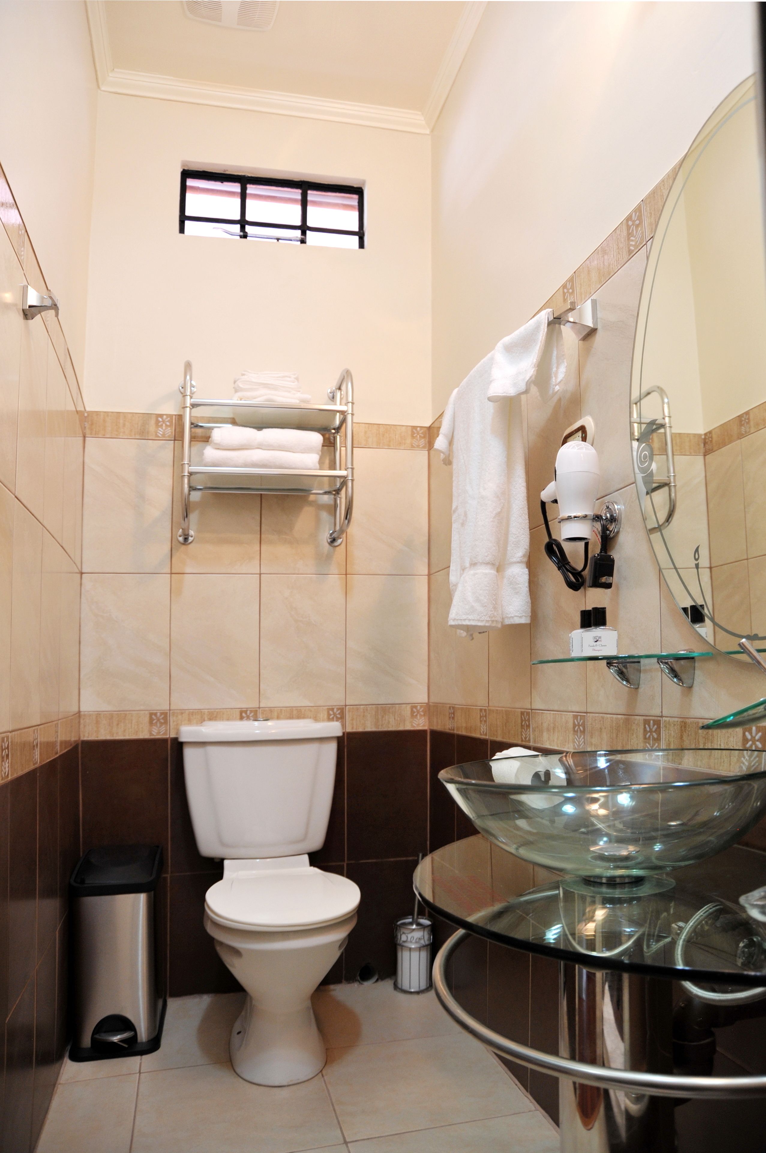 Photo - Culture Crossroads Inn