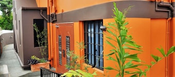 Culture Crossroads Inn