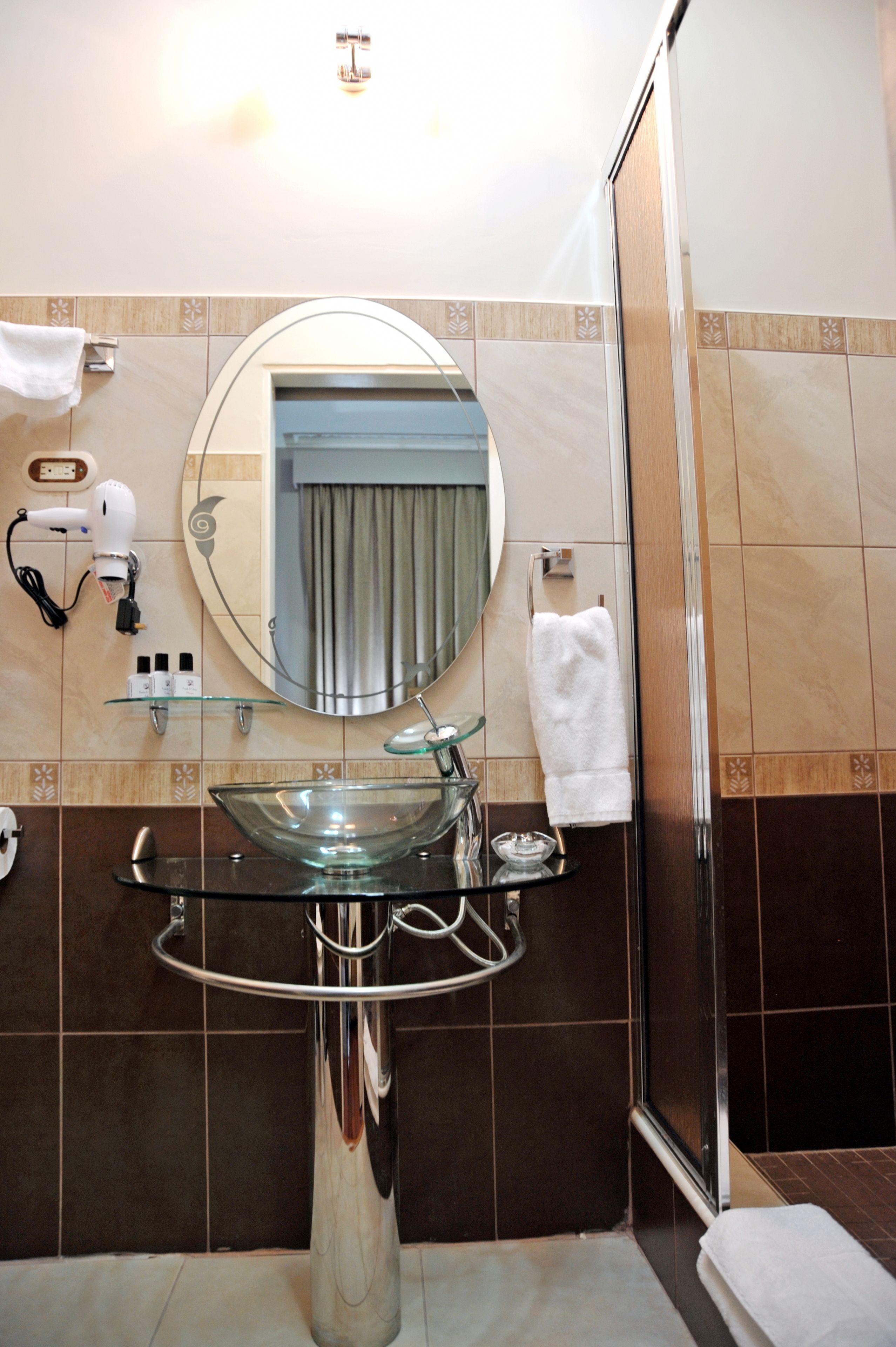 Photo - Culture Crossroads Inn