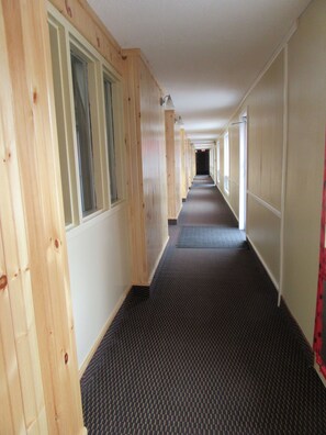 Interior - The Village Inn Motel (Huron Shores)