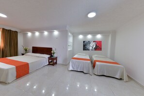 套房 | 熨斗/熨衣板、免費搖籃/嬰兒床、折疊床/加床、免費無線上網