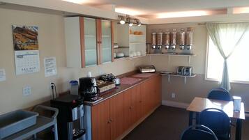 Free continental breakfast