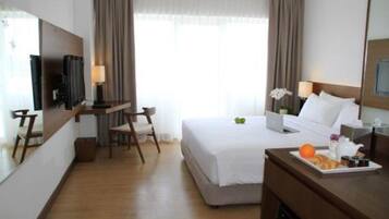 Deluxe King Room | View from room