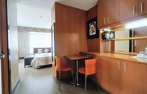 Junior Suite | Free WiFi, bed sheets - Fuente Oro Business Suites Cebu powered by Cocotel (Cebu City)