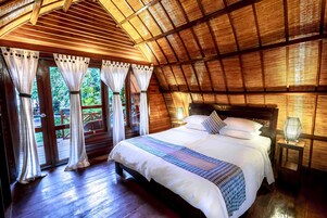 Habitación tradicional doble | Caja fuerte y sistema de insonorización