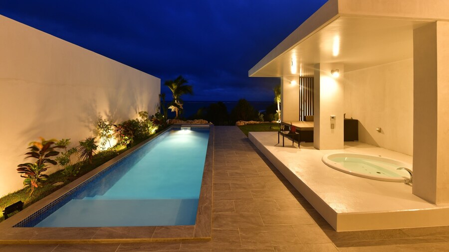 Feliz Villa Suite Miyakojima Ueno