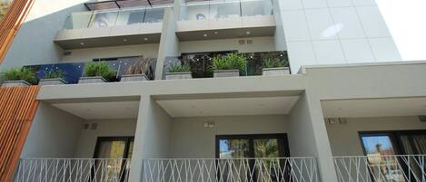 واجهة المنشأة