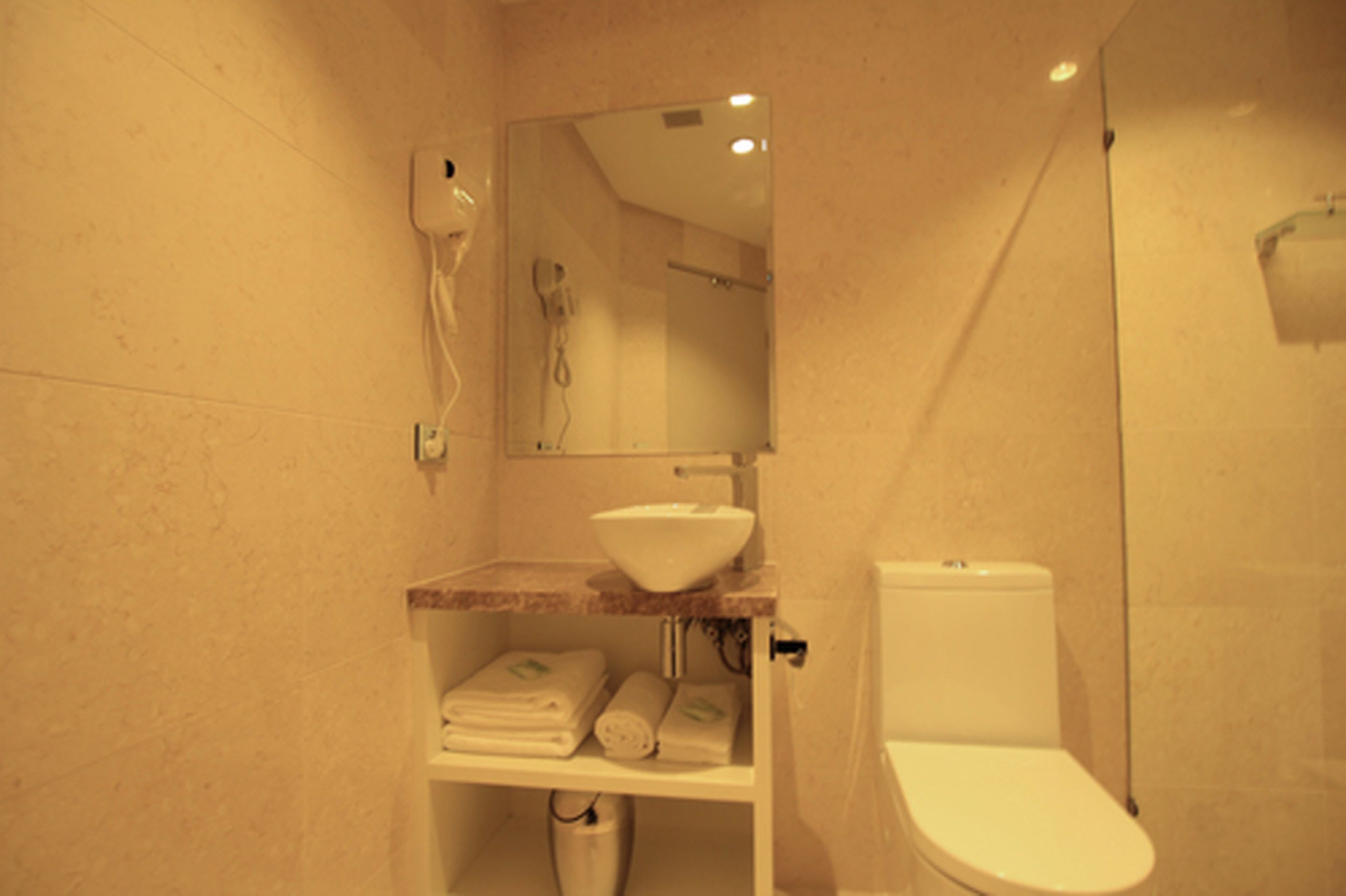 Photo - Melrose Apartments