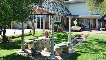 Jardines del alojamiento