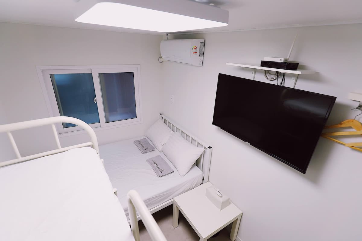 Soundproofing, iron/ironing board, free WiFi, bed sheets