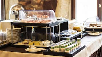 Desayuno continental incluido todos los días
