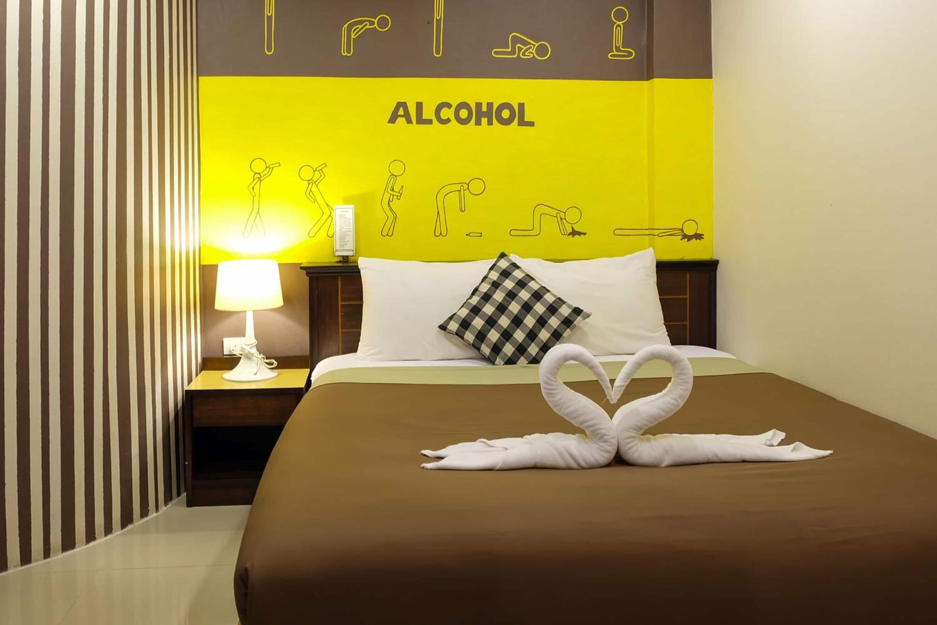 minibar, in-room safe, free wifi