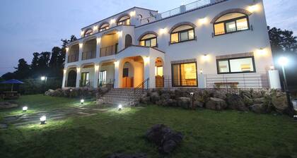 Nomad Pension in Jeju