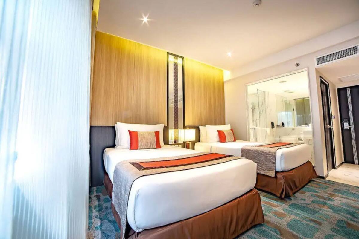 In-room safe, desk, laptop workspace, WiFi (free)