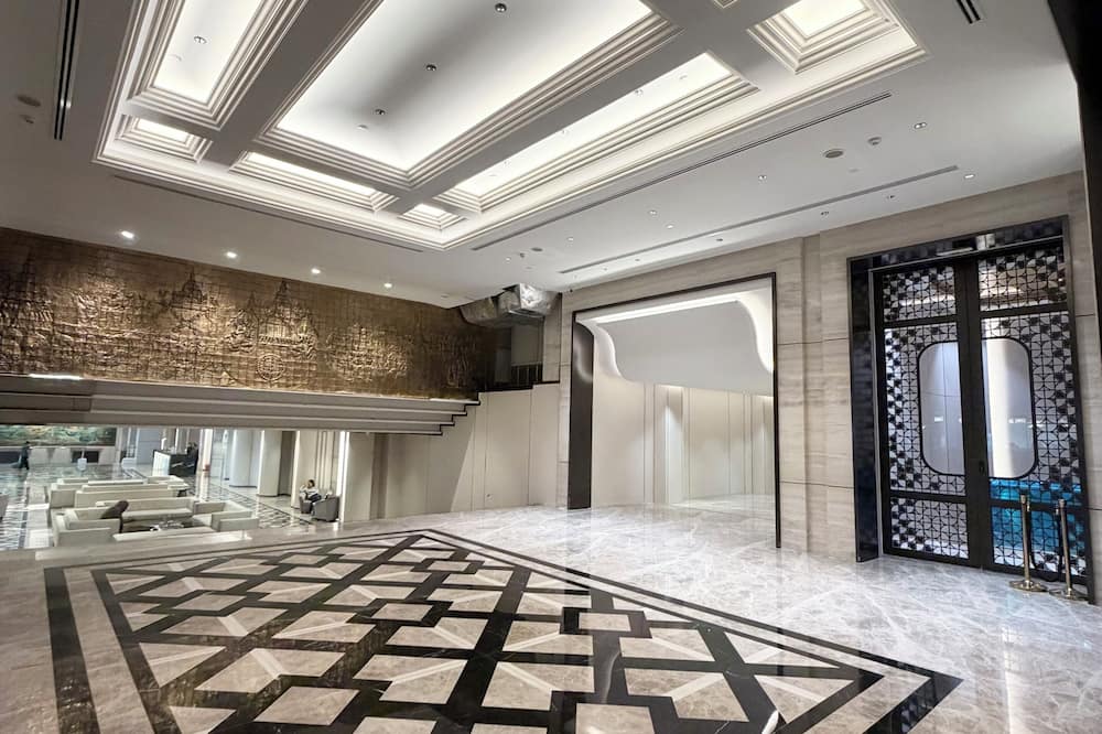 Grace Hotel