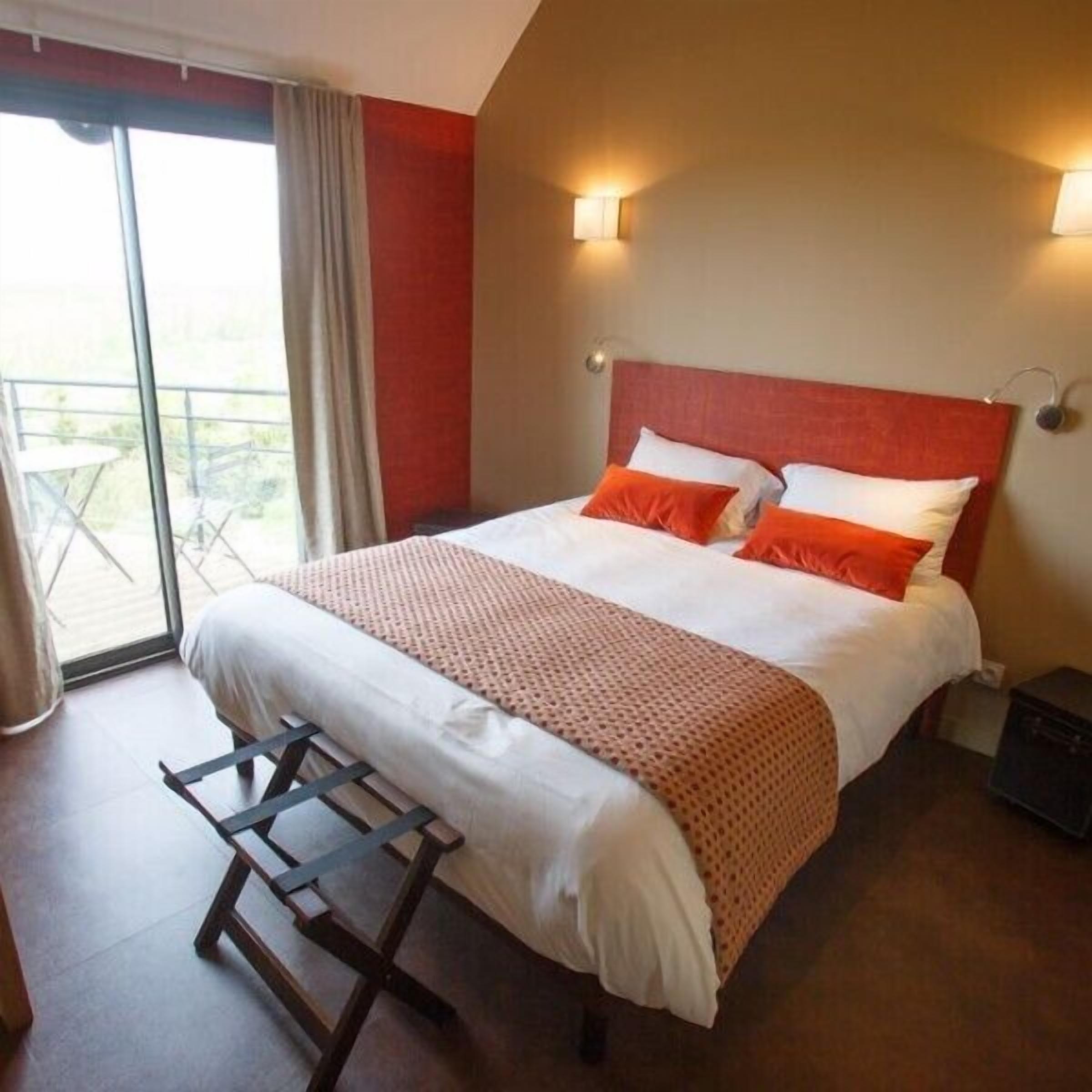 individually decorated, desk, blackout curtains, soundproofing