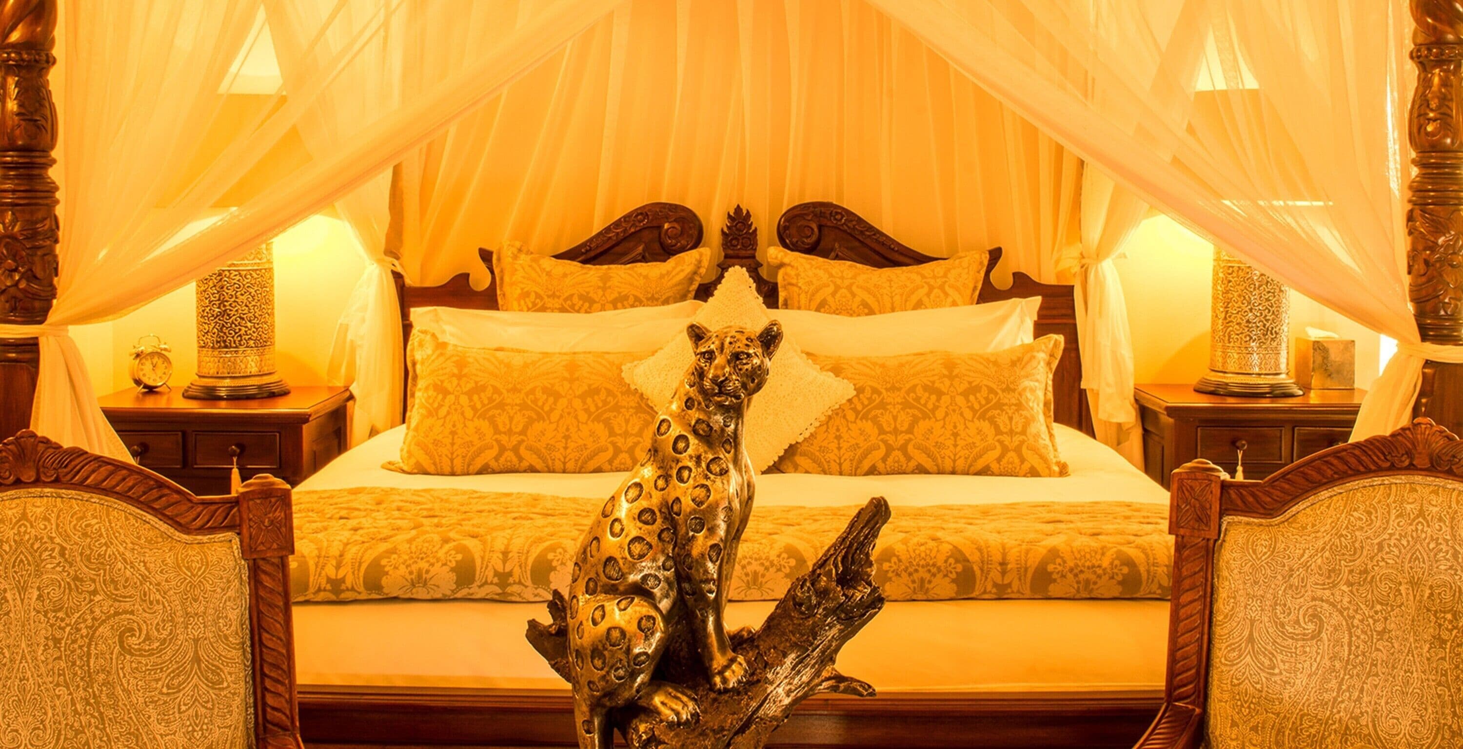 Honeymoon Suite, Lake View | Egyptian cotton sheets, premium bedding, memory foam beds, minibar