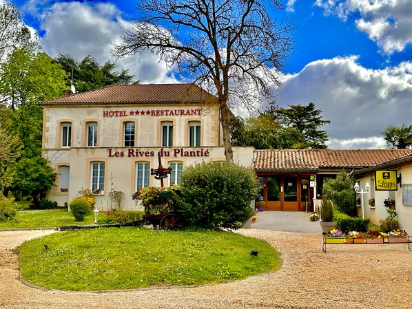 Façade de l’hébergement