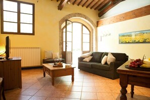 TV - Il Vecchio Mulino Farmhouse (Radicondoli)