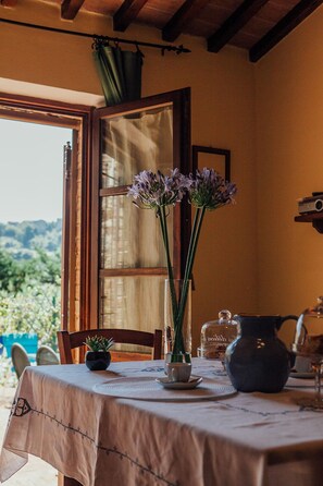 Restauration dans la chambre