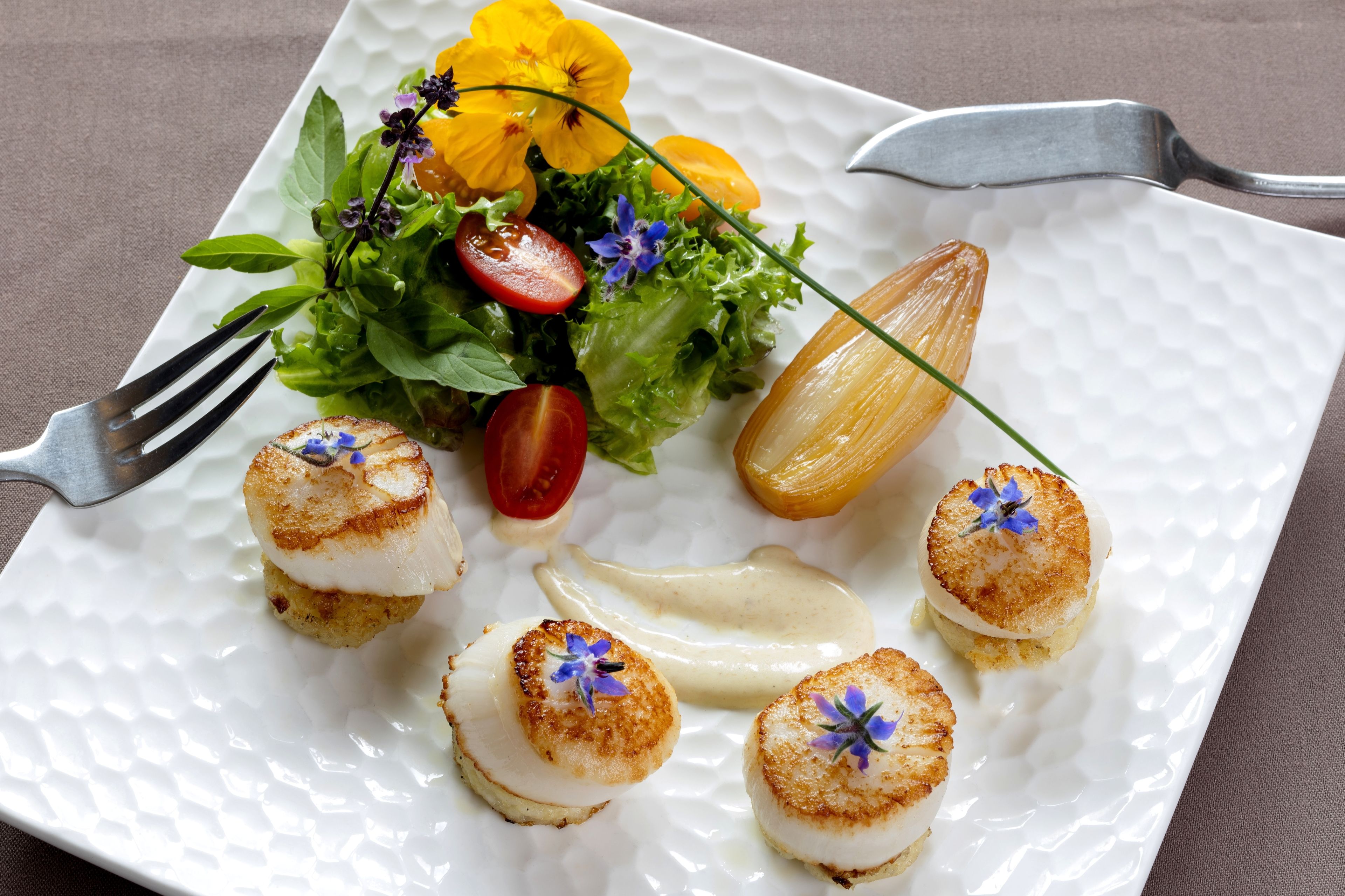 lunch and dinner served, local cuisine