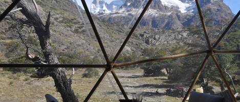 Coin salon dans le hall