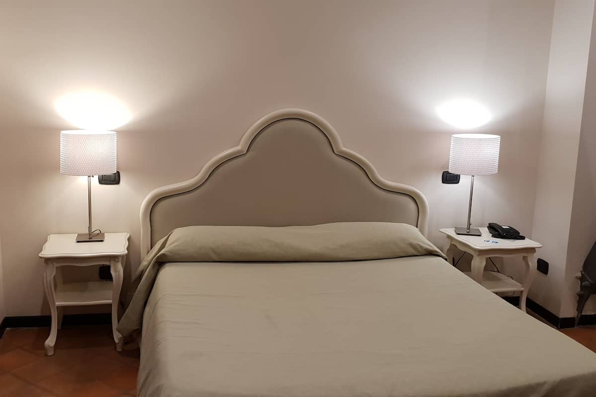 Habitación Confort doble | Sábanas italianas Frette y ropa de cama de alta calidad