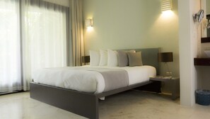 Villa (2 Bedroom Master-Jacuzzi) | Safe på rommet og wi-fi (inkludert)