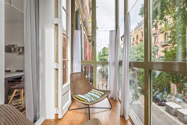 Apartment, 5 Bedrooms | Balcony