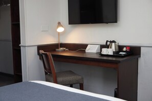 Standard Single Room | Desk, laptop workspace, blackout curtains, iron/ironing board