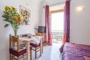 Double or Twin Room, Balcony | Free cribs/infant beds, free WiFi