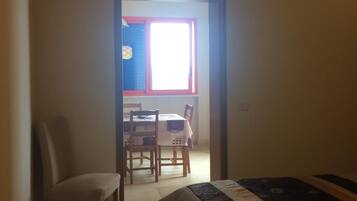 1 bedroom, blackout drapes, rollaway beds, free WiFi