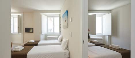 Premier Apartment, 1 Bedroom | Living room | Flat-screen TV