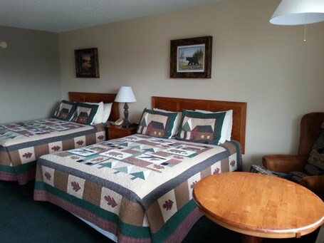 Mountain Breeze Motel - Image 38