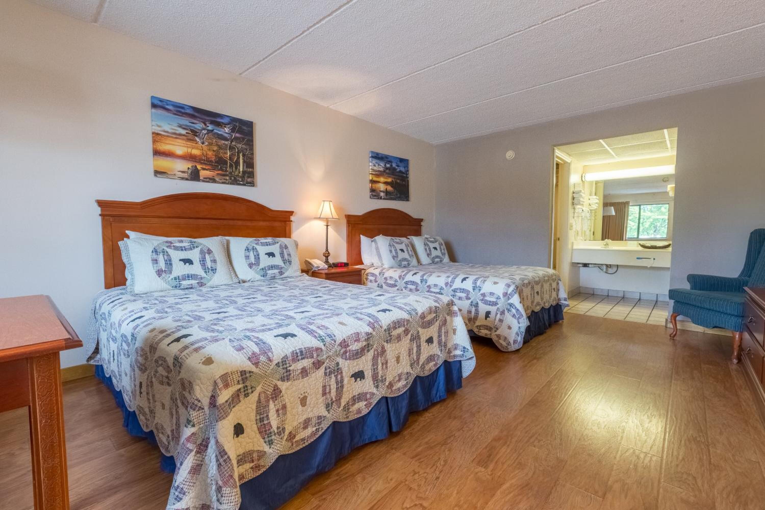 desk, soundproofing, iron/ironing board, cots/infant beds