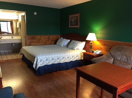 Mountain Breeze Motel - Image 27