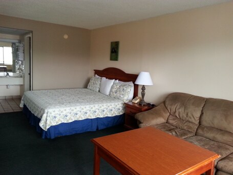 Mountain Breeze Motel - Image 32