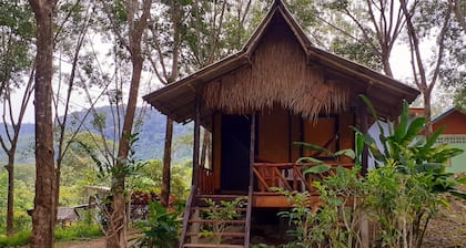 Lanta Maikeaw Bungalow