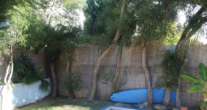 Ericeira Chill Hill Hostel & Private Rooms