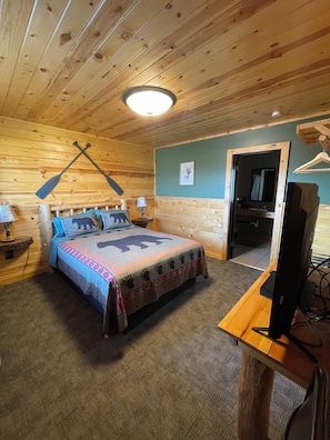 Standard Single Room, 1 Queen Bed | Free WiFi, bed sheets, wheelchair access