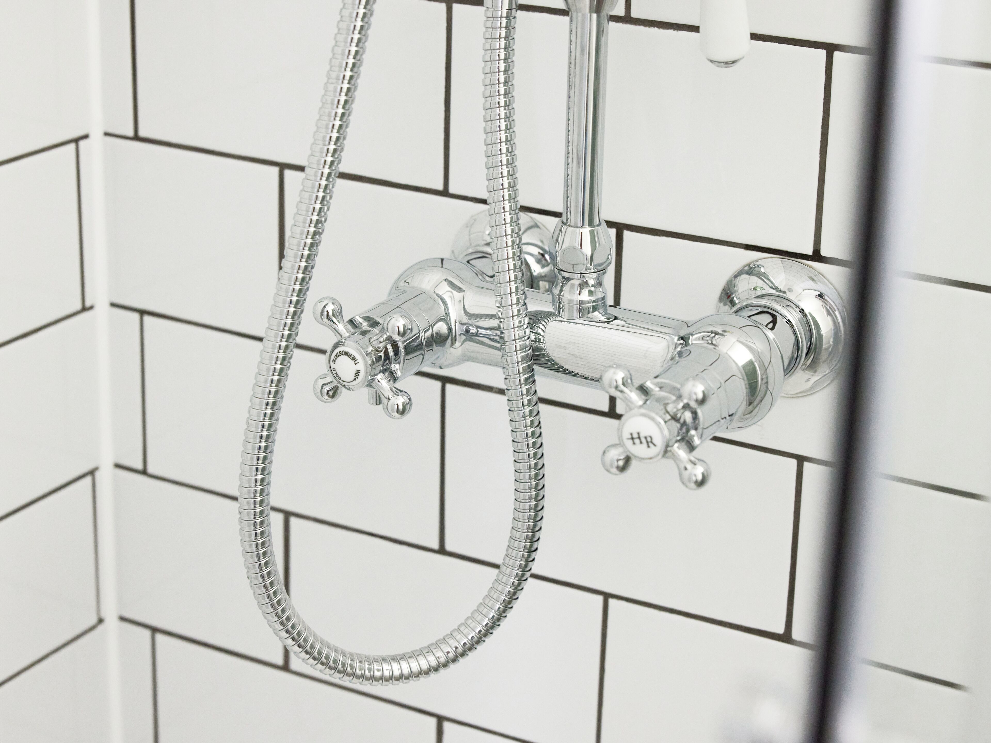 Mini Double | Bathroom