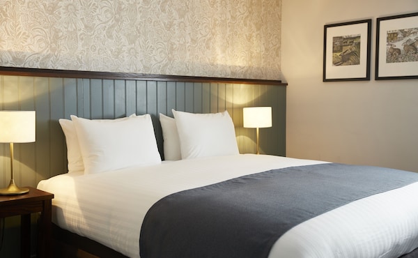 Ravensworth Arms Hotel By Greene King Inns - Gateshead