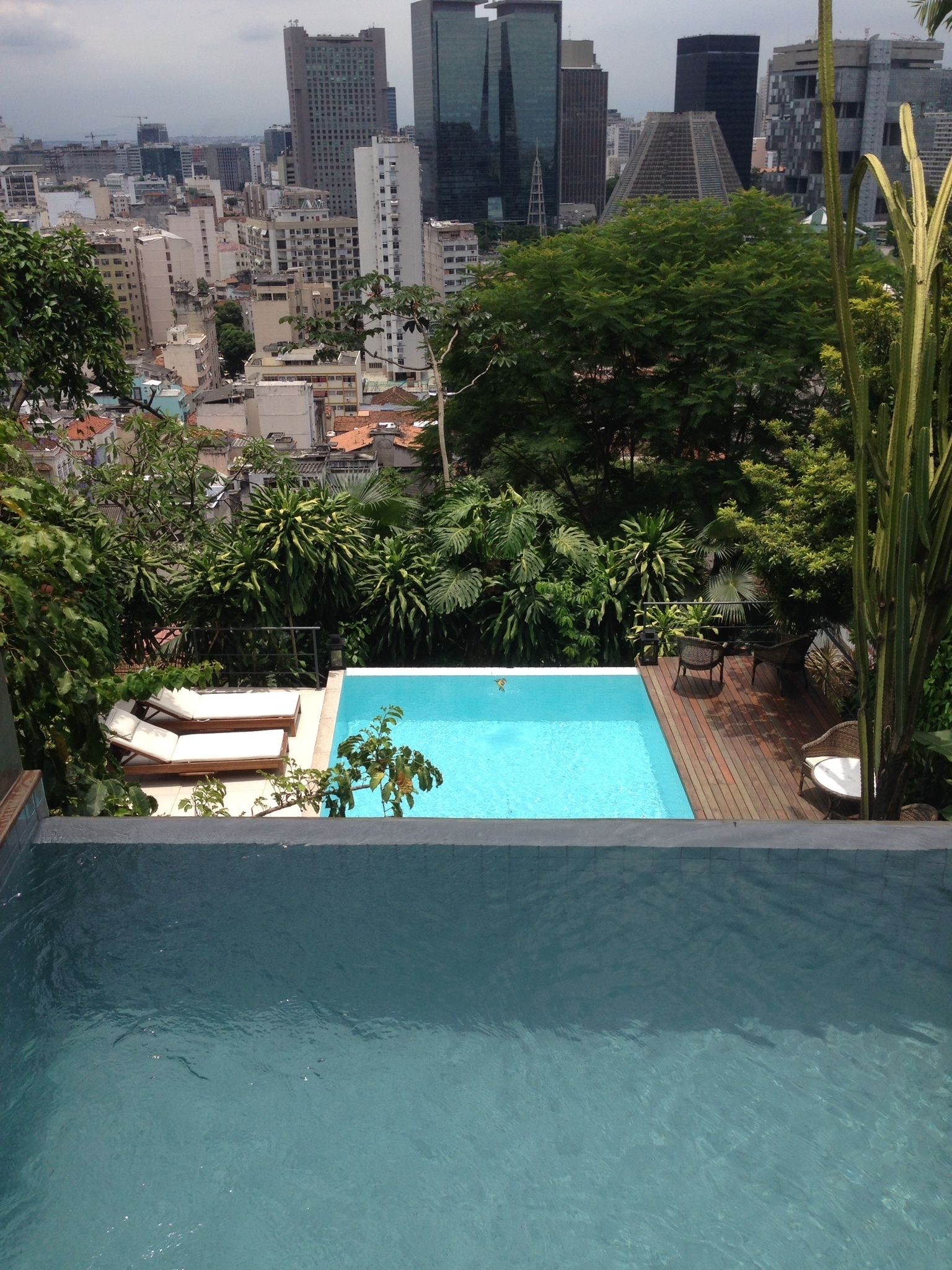 Suite Carioca | 高級寢具、迷你吧、房內夾萬、摺床/加床 (收費)