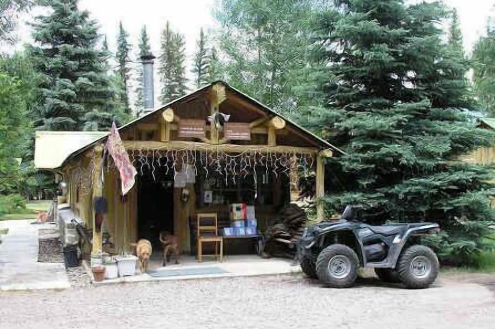 Ponderosa Vacation Rental - Uncompahgre Peak, CO