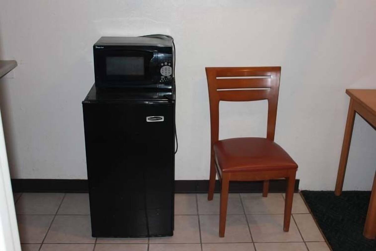 Quarto standard, 1 cama Queen | Área de estar