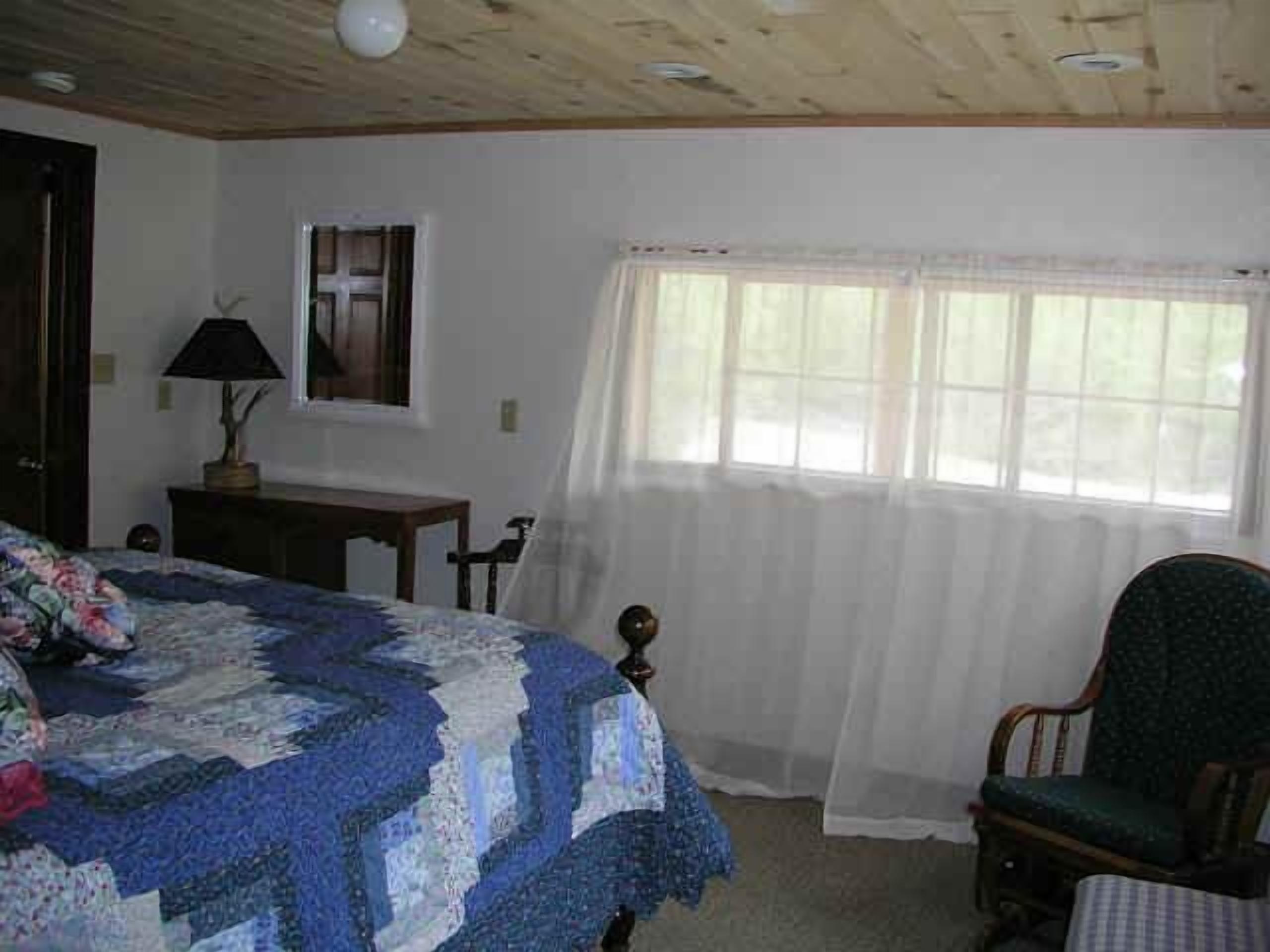 Classic Cabin, 3 Bedrooms, 2 Bathrooms | 3 bedrooms, free rollaway beds, free WiFi