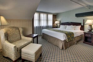 Ropa de cama de alta calidad, escritorio y sistema de insonorización