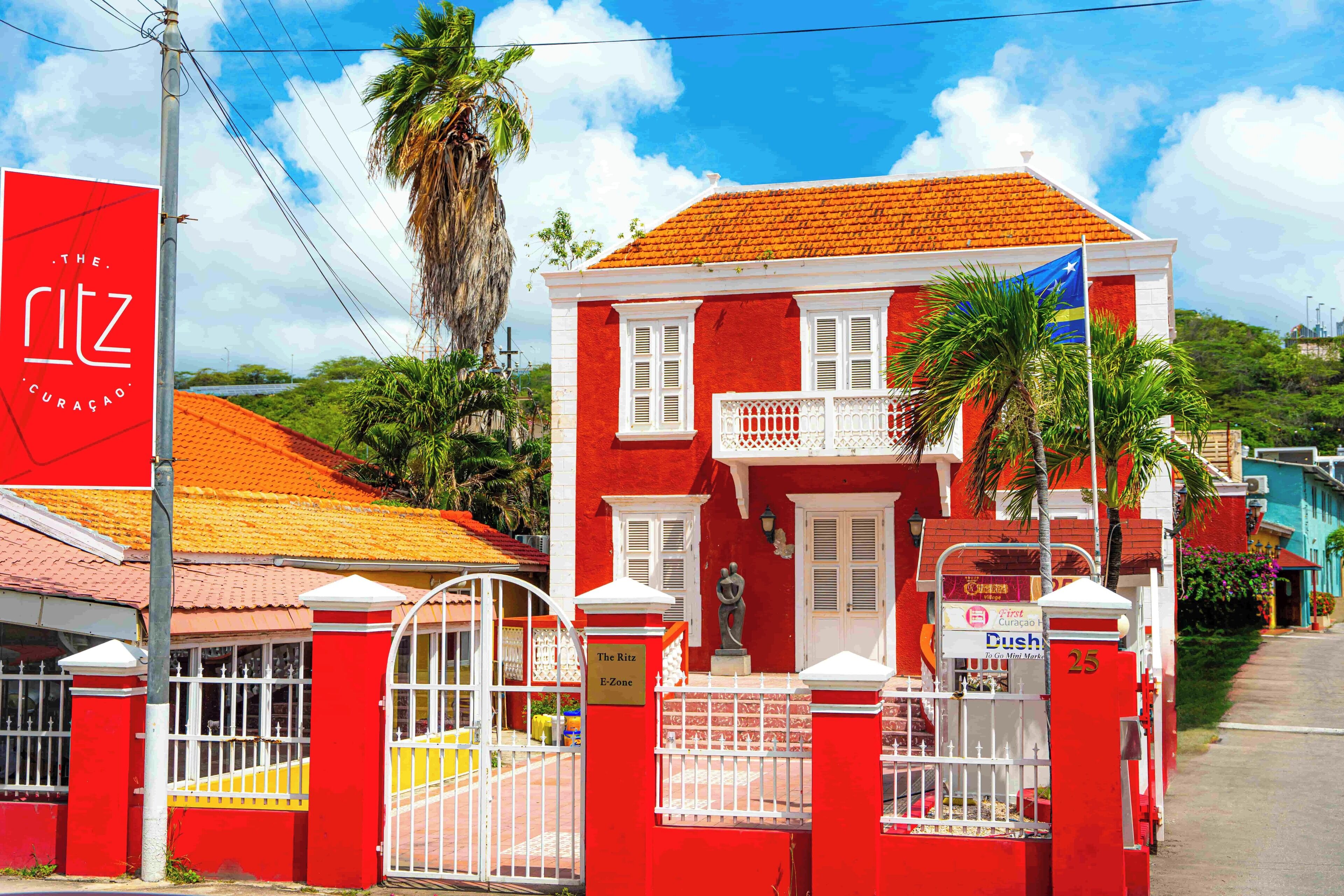 Fachada de la propiedad